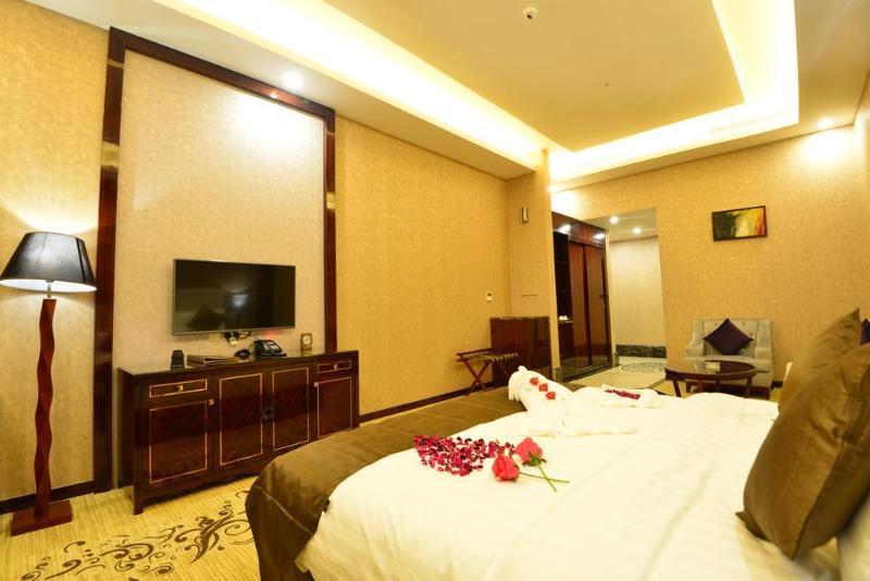 فندق هوليداي الخليج الرياض - Holiday Al Khaleej Hotel Exterior foto